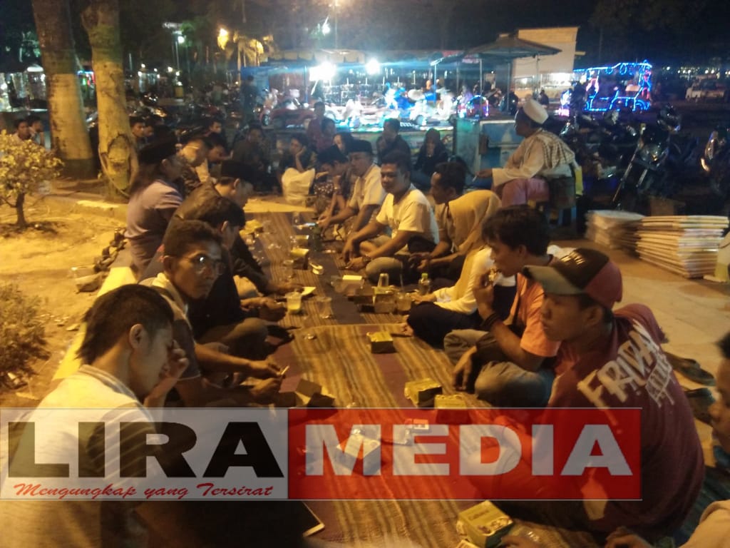Pedagang Kaki Lima Jalin Silaturrahmi & Halal Bi Halal  Bersama  Lintas LSM dan Media Dalam Tema  King Of PKL Arek Lancor 