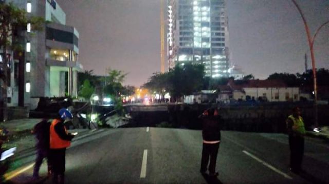 Jalan Ambles di Gubeng, Kapolrestabes Surabaya Angkat Bicara