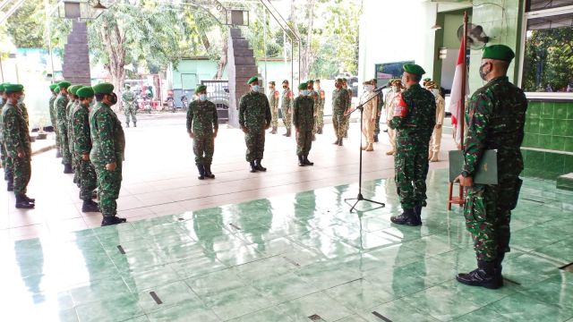 Dandim 0832/ Surabaya Selatan Pimpin Acara Korps Kenaikan Pangkat Anggotanya.