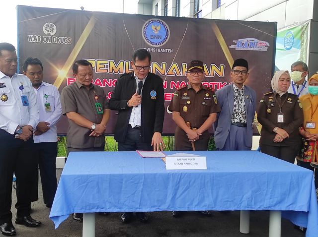 Polisi Jadi Pemasok dan Hakim jadi Pengguna Narkoba di Sumatera Utara