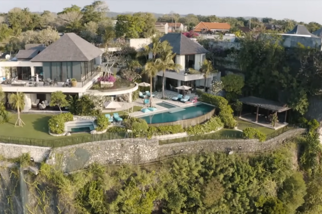 5 Foto Pemandangan Vila Maia Estianty di Bali yang Memukau