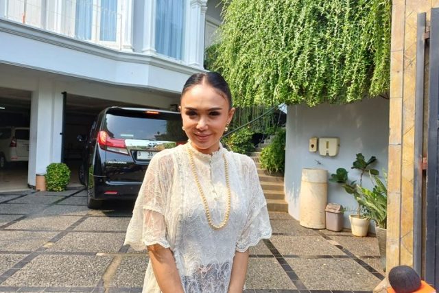 Yuni Shara Akui Tak Pernah Mendendam pada Mantan Suami