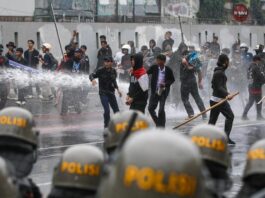 Viral Demo 25 Agustus Guncang Indonesia