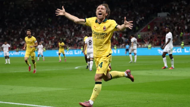 Milan vs Bologna: Modric Bersejarah di Usia 40 Tahun