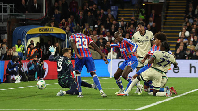 Walter Benitez Jadi Pahlawan! Crystal Palace Kalahkan Millwall 4-2 Adu Penalti