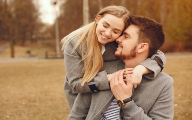 7 Kekuatan Rahasia buat Wanita Jatuh Cinta