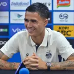 Persib Bandung Umumkan Kedatangan Layvin Kurzawa dan Dion Markx, Bojan Hodak Ungkap Strategi Baru Tim