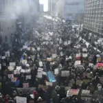 Ribuan Warga AS Soroti Taktik Agresif ICE: Gelombang Protes Meluas, Picu Pencopotan Pejabat FBI