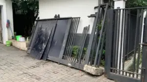 Ade Kalla Soroti Tanggung Jawab Moral Pengemudi Mabuk Penabrak Pagar Rumahnya di Dharmawangsa