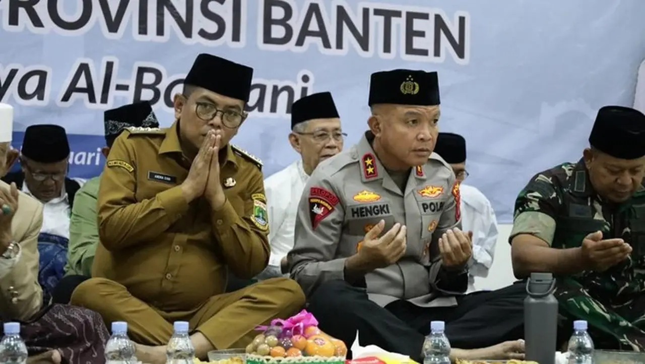 Andra Soni Soroti 9.000 Masjid Wakaf Bersertifikat di Banten, Dorong Kolaborasi DMI dan BPN Andra Soni Soroti 9.000 Masjid Wakaf Bersertifikat di Banten, Dorong Kolaborasi DMI dan BPN