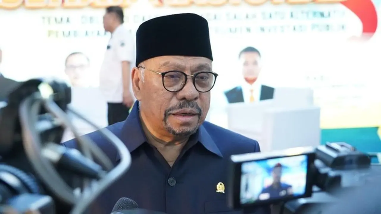Anggota DPR Melchias Mekeng Tanggapi Pernyataan Kontroversial Alumni LPDP DS soal Kewarganegaraan Anak Anggota DPR Melchias Mekeng Tanggapi Pernyataan Kontroversial Alumni LPDP DS soal Kewarganegaraan Anak