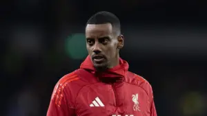 Arne Slot Ungkap Kondisi Terbaru Alexander Isak yang Mulai Berlatih Ringan di Markas Liverpool