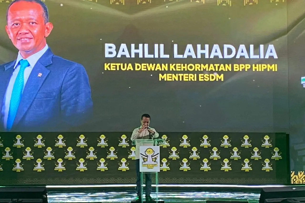 Bahlil Lahadalia Targetkan Indonesia Bebas Impor Solar di 2026 Lewat Optimalisasi Sumur Tua