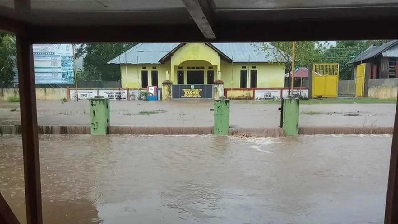 Banjir Terjang Enam Desa di Bima NTB: BPBD Catat 160 Rumah Terendam dan Jalan Raya Berubah Sungai