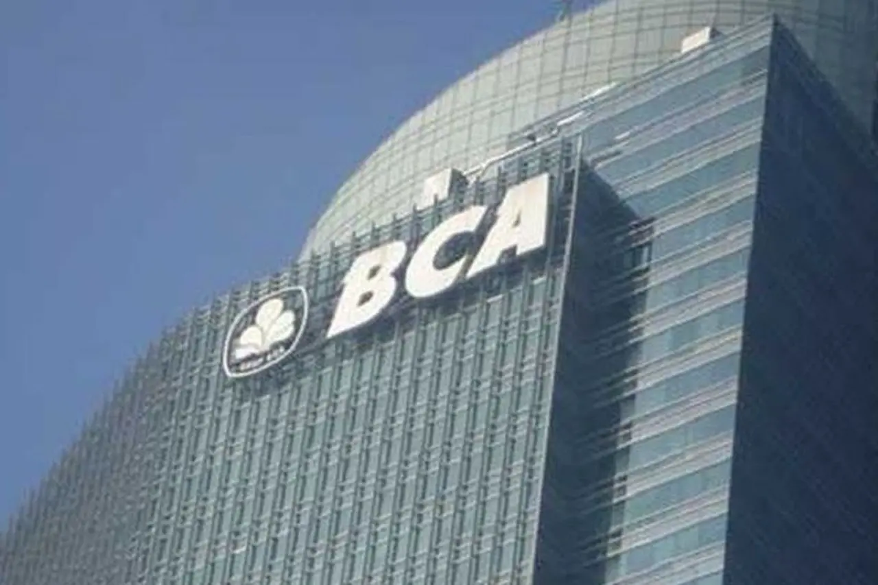 BCA Cetak Sejarah Jadi Bank Pertama di Asia Tenggara yang Kantongi Sertifikasi Manajemen AI