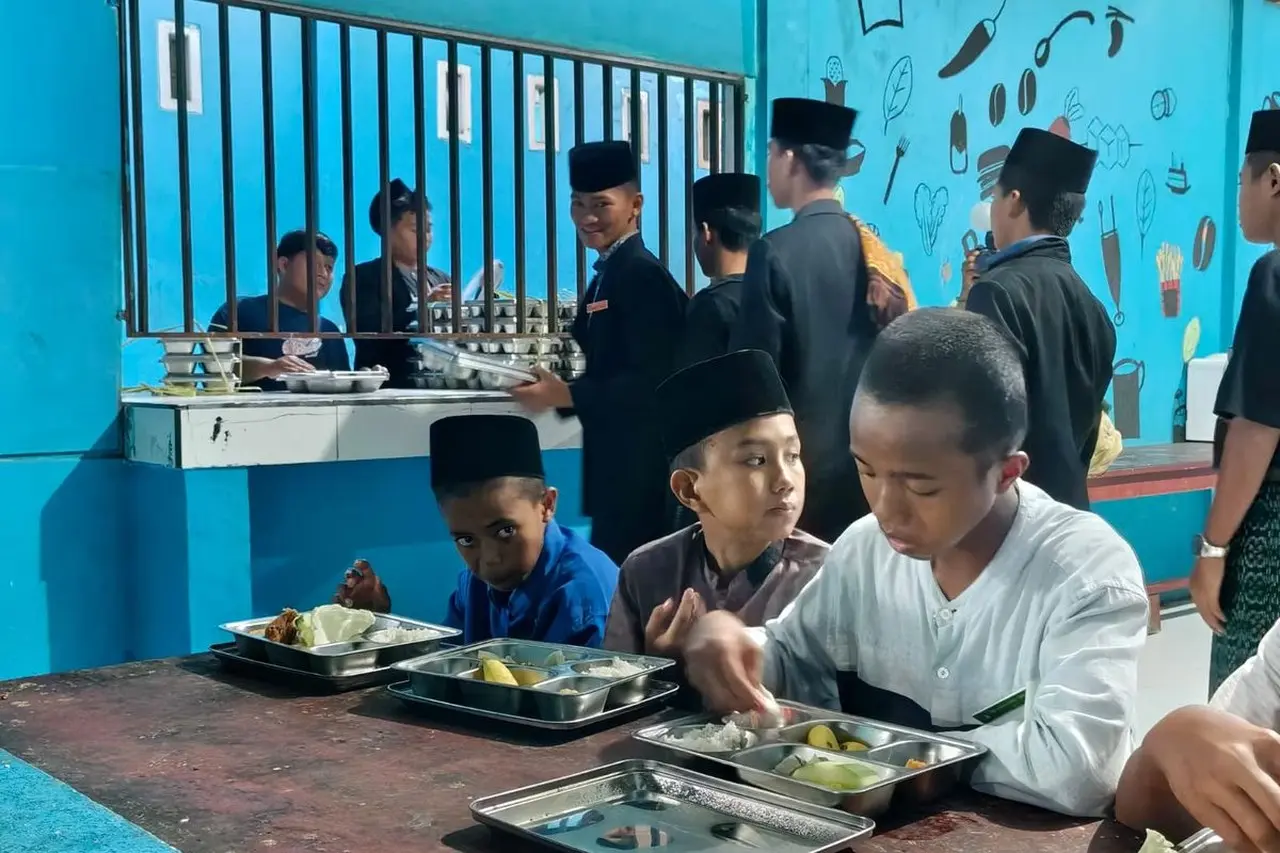 BGN Jelaskan Jadwal Distribusi Makan Bergizi Gratis Selama Ramadan, Bantah Skema Sahur