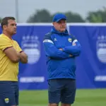 Bojan Hodak Pastikan Tak Ada Pemain Asing Persib yang Dicoret Usai Kedatangan Sergio Castel