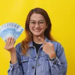 BPS: Rata-rata Upah Lulusan S1 Capai Rp 4,63 Juta, Pekerja SD Hanya Terima Rp 2,22 Juta per Bulan