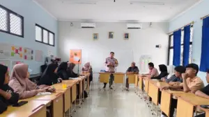 Bripka Asep Wahyudi Fasilitasi 130 Warga Serang Ikut Program Paket A, B, dan C demi Tekan Pengangguran