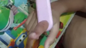 Damkar Depok Evakuasi Jari Bocah 11 Tahun yang Tersangkut Gayung Usai Dijadikan Mikrofon Mainan