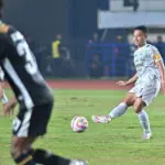 Dedi Kusnandar Kembali ke Pelukan Persib, Siap Berkontribusi Raih Gelar Juara Tiga Kali Beruntun