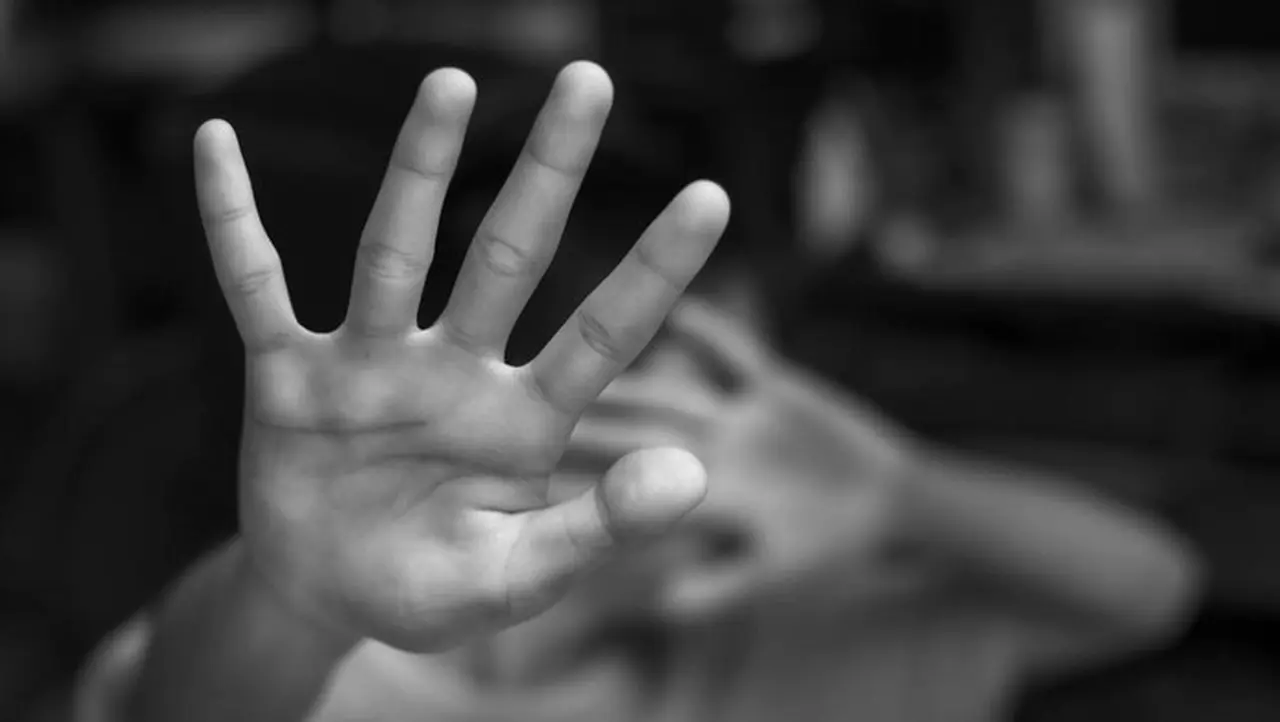 Dispendik Jember Bebastugaskan Guru SDN 02 Jelbuk Usai Tindakan Berlebihan Terhadap 22 Siswa SD