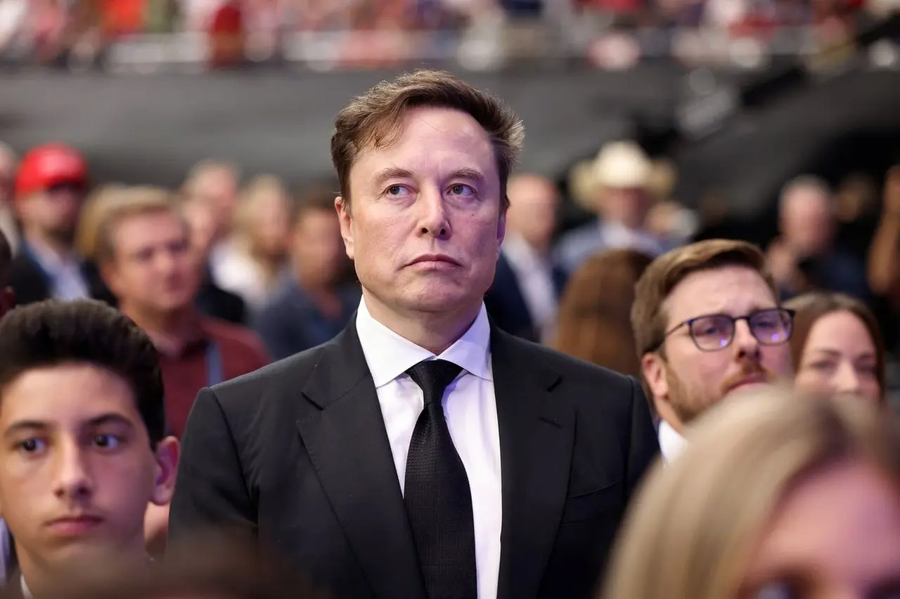 Elon Musk Jadi Manusia Pertama dengan Harta Rp 14.000 Triliun Usai SpaceX Akuisisi xAI