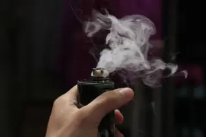 Empat Asosiasi Vape Soroti Dampak Ekonomi dan Nasib 100 Ribu Tenaga Kerja Jika Industri Legal Dilarang