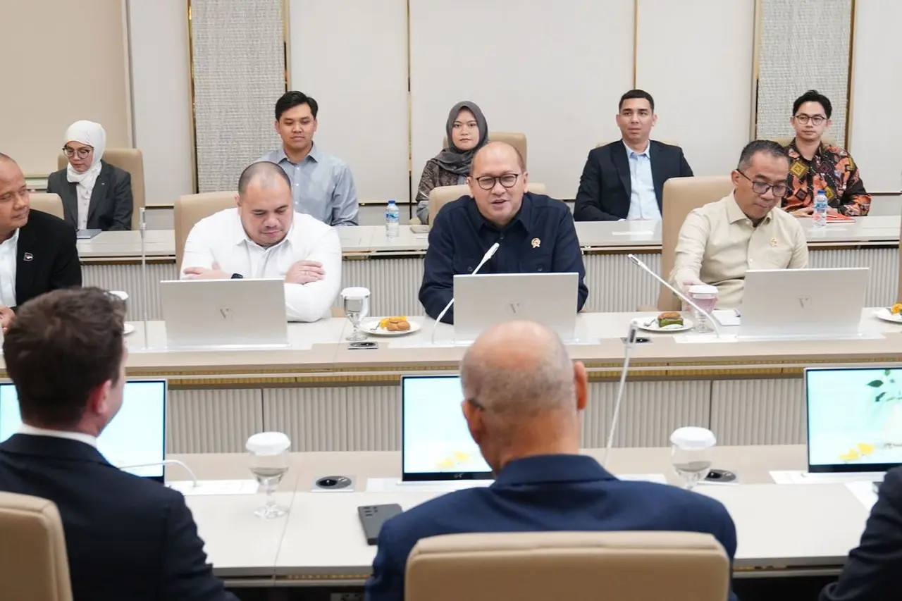 Freeport Tambah Investasi Rp 337,5 Triliun, Setoran ke Negara Diproyeksi Tembus Rp 90 Triliun per Tahun Freeport Tambah Investasi Rp 337,5 Triliun, Setoran ke Negara Diproyeksi Tembus Rp 90 Triliun per Tahun