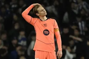 Frenkie de Jong Alami Cedera Hamstring, Barcelona Hadapi Tantangan Berat Jelang Laga Krusial Kontra Atletico