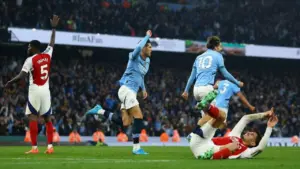Gary Neville Ungkap Laga Manchester City vs Arsenal Jadi Penentu Gelar Juara Liga Inggris