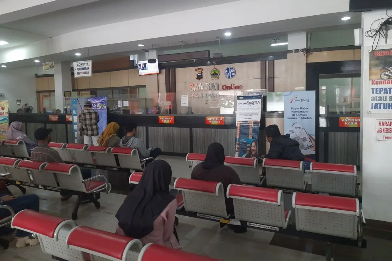 Gerakan Stop Bayar Pajak di Jateng: Antara Protes Warga dan Bantahan Polda, Benarkah Samsat Sepi?