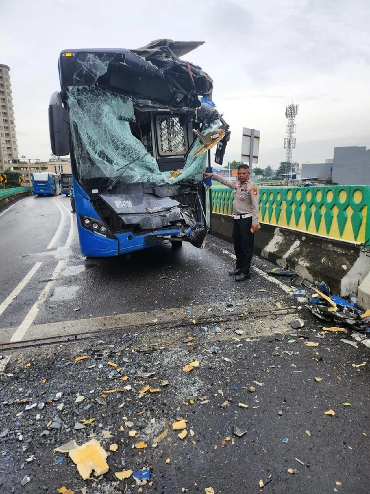 Gubernur Pramono Anung Pastikan Transjakarta Tanggung Seluruh Biaya Medis Korban Kecelakaan ‘Jalur Langit’ Gubernur Pramono Anung Pastikan Transjakarta Tanggung Seluruh Biaya Medis Korban Kecelakaan ‘Jalur Langit’