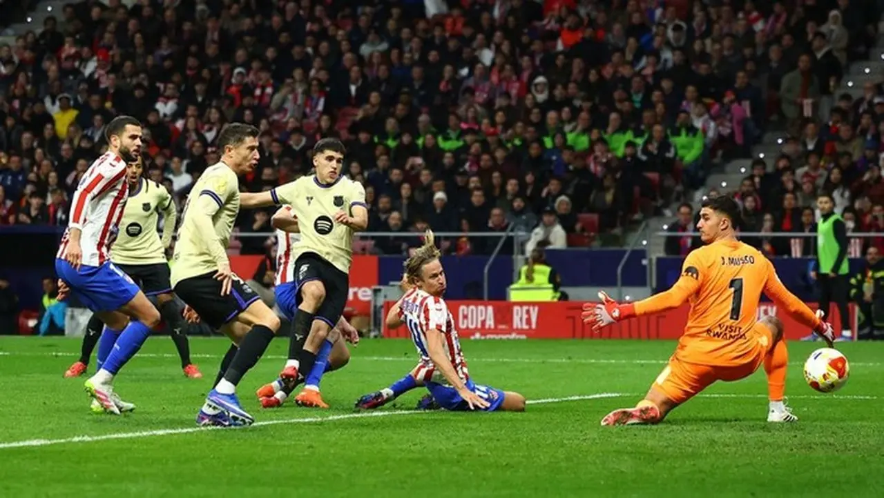 Hansi Flick Kritik Keras Keputusan VAR Usai Gol Barcelona ke Gawang Atletico Madrid Dianulir