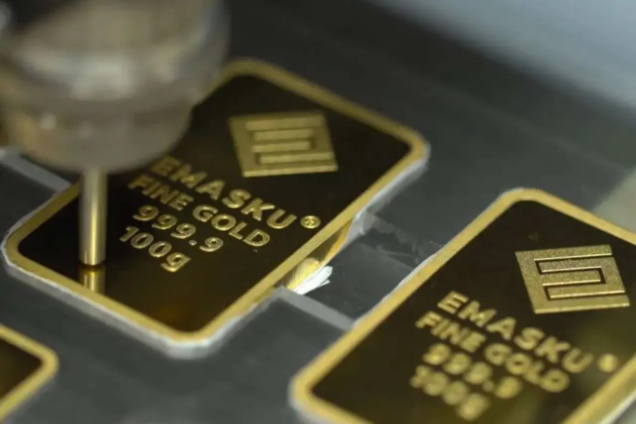 Hartadinata Umumkan Harga Emas Stabil Hari Ini, Cek Daftar Lengkap EMASKU 26 Februari 2026