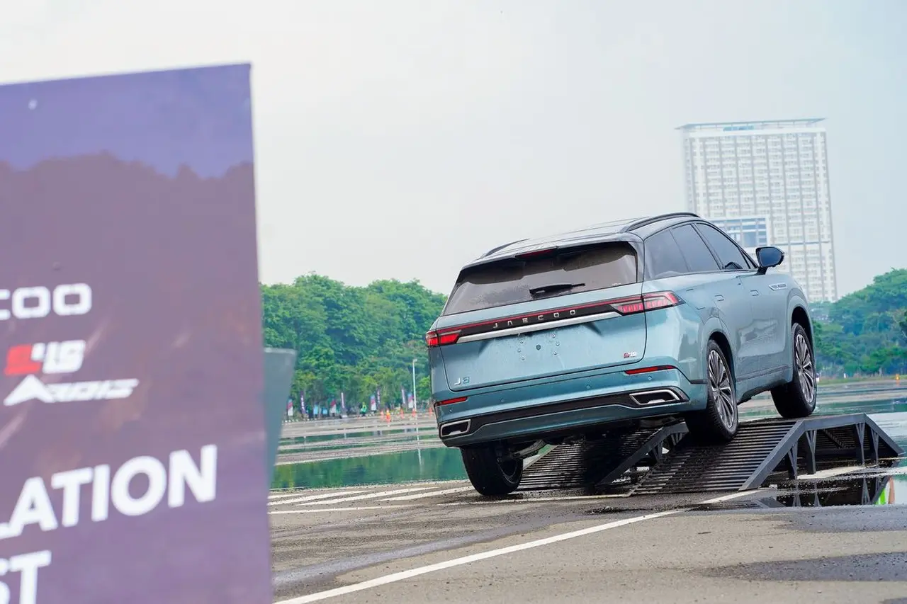 Hitung Cermat Biaya Kepemilikan Jaecoo J8 SHS Ardis Selama 5 Tahun: Pajak dan Servis Capai Puluhan Juta