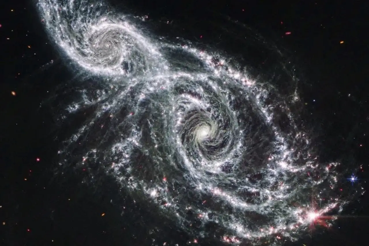 Ilmuwan Temukan Bukti Lubang Hitam Purba Bisa Bertahan Hidup dan Menjelaskan Misteri Materi Gelap