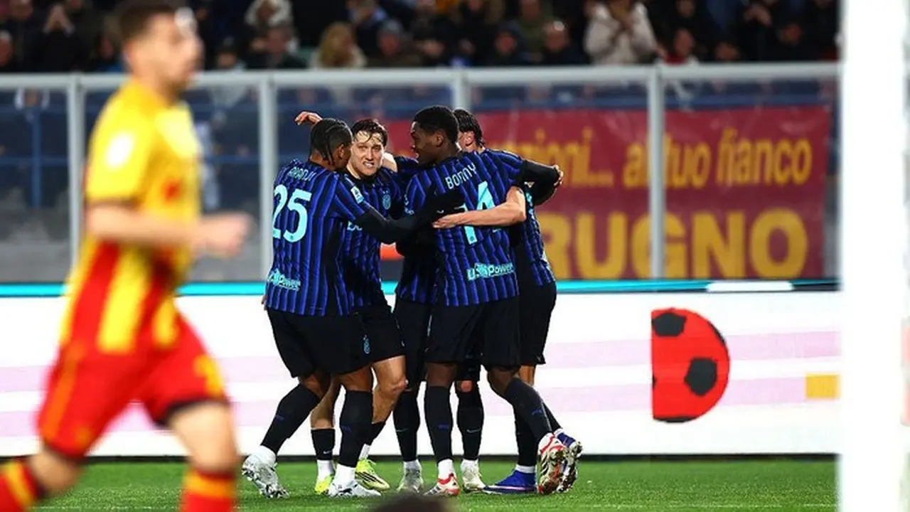 Inter Milan Taklukkan Lecce 2-0 Lewat Skema Sepak Pojok, Jauh Tinggalkan Pesaing di Puncak Klasemen Liga Italia