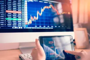 IPOT Perbarui LADI, Mudahkan Investor Pantau Akumulasi dan Distribusi Saham Tanpa Delay di Pasar Volatil