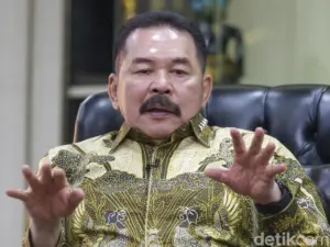 Jaksa Agung ST Burhanuddin Copot 31 Kajari, Tiga Pejabat Diganti Usai Pemeriksaan Internal