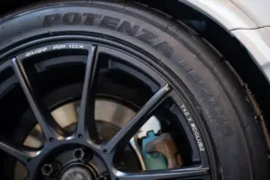 Jelang Mudik Lebaran 2026, Bridgestone Ungkap Pentingnya Tekanan Ban Optimal untuk Keamanan
