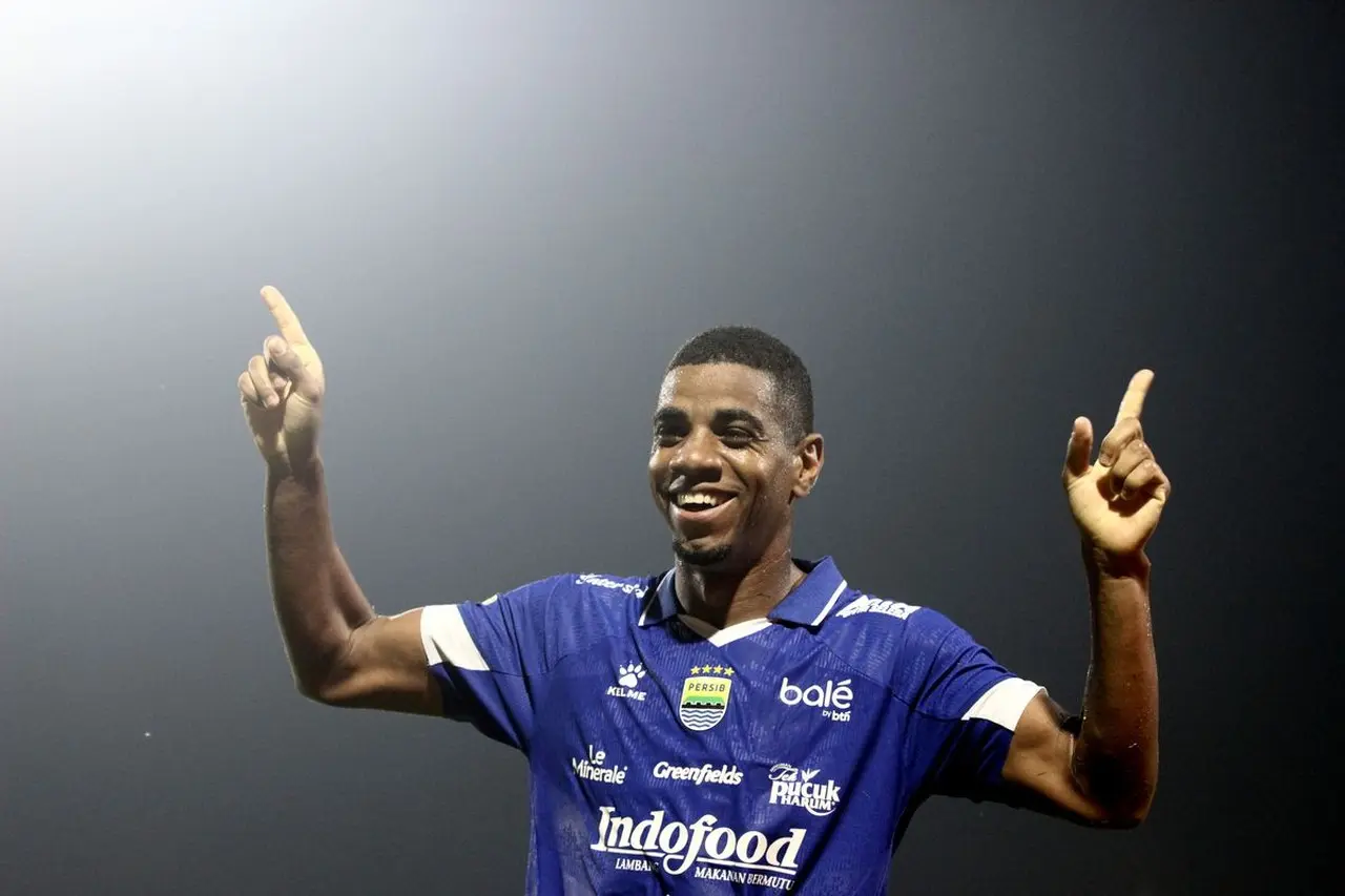 Jelang Persib vs Madura United, Asisten Pelatih Soroti Kontribusi Uilliam Barros di Luar Gol Jelang Persib vs Madura United, Asisten Pelatih Soroti Kontribusi Uilliam Barros di Luar Gol