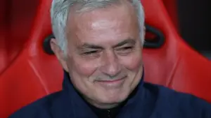 Jose Mourinho Bantah Rumor Kembali ke Real Madrid: Fokus Bersama Benfica dan Dukung Alvaro Arbeloa