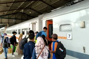 KAI Rilis Kereta Ekonomi Kerakyatan: Tingkatkan Kapasitas dan Kenyamanan Mudik Lebaran Pasarsenen–Lempuyangan
