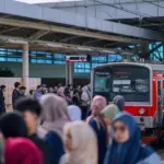 KAI Targetkan 437 Juta Penumpang KRL Jabodetabek di 2030, Siapkan 16 Rangkaian Kereta Baru INKA