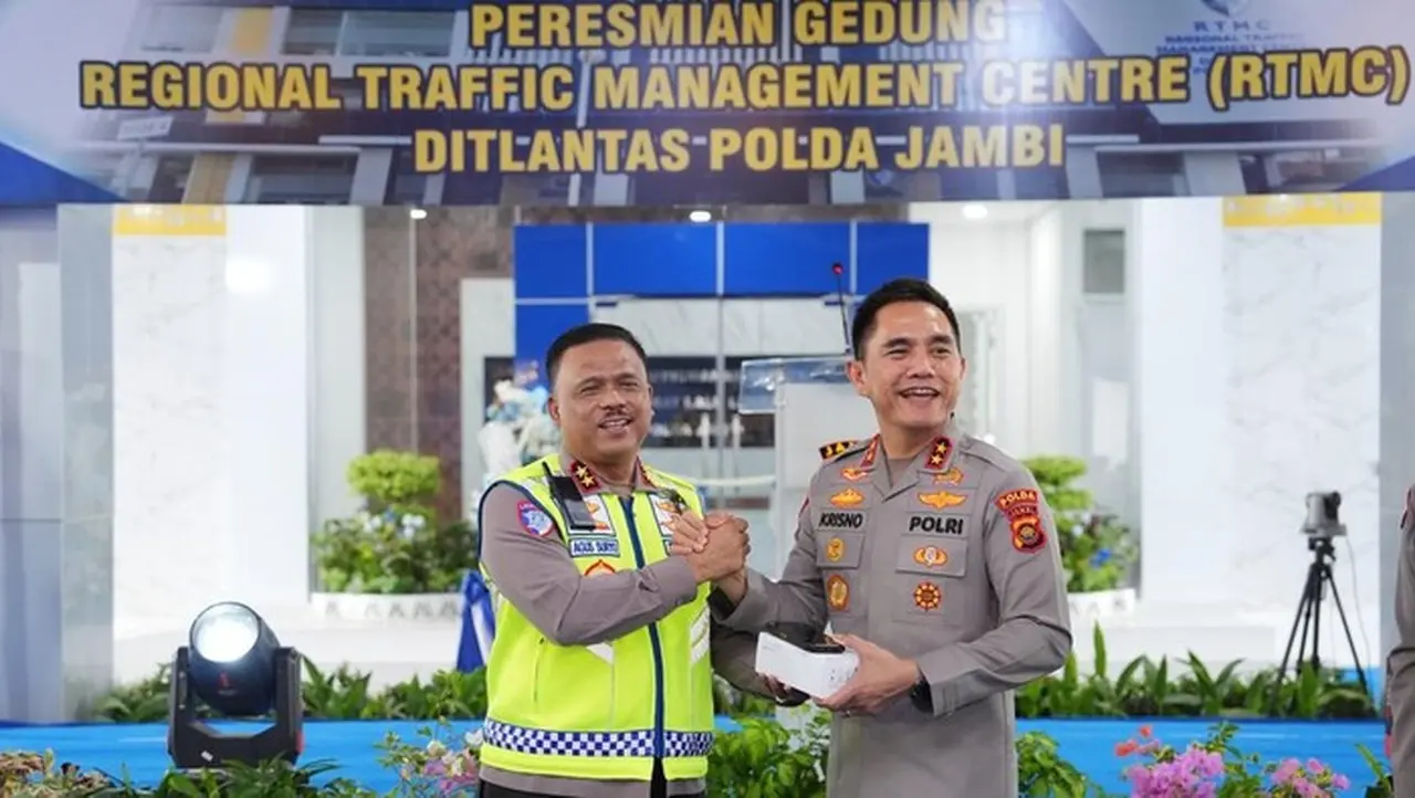 Kakorlantas Resmikan Gedung RTMC Polda Jambi: Tekankan Senyum Polantas dan Kesiapan Operasi Ketupat 2026