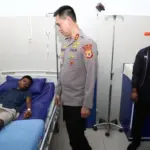 Kapolda Maluku Irjen Dadang Hartanto Jenguk Korban Penganiayaan Oknum Brimob, Pastikan Penanganan Optimal