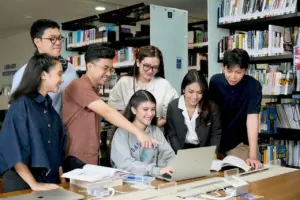 Kemendikti Umumkan Program Magang untuk Mahasiswa Aktif PTN dan PTS, Simak Syarat Pendaftarannya