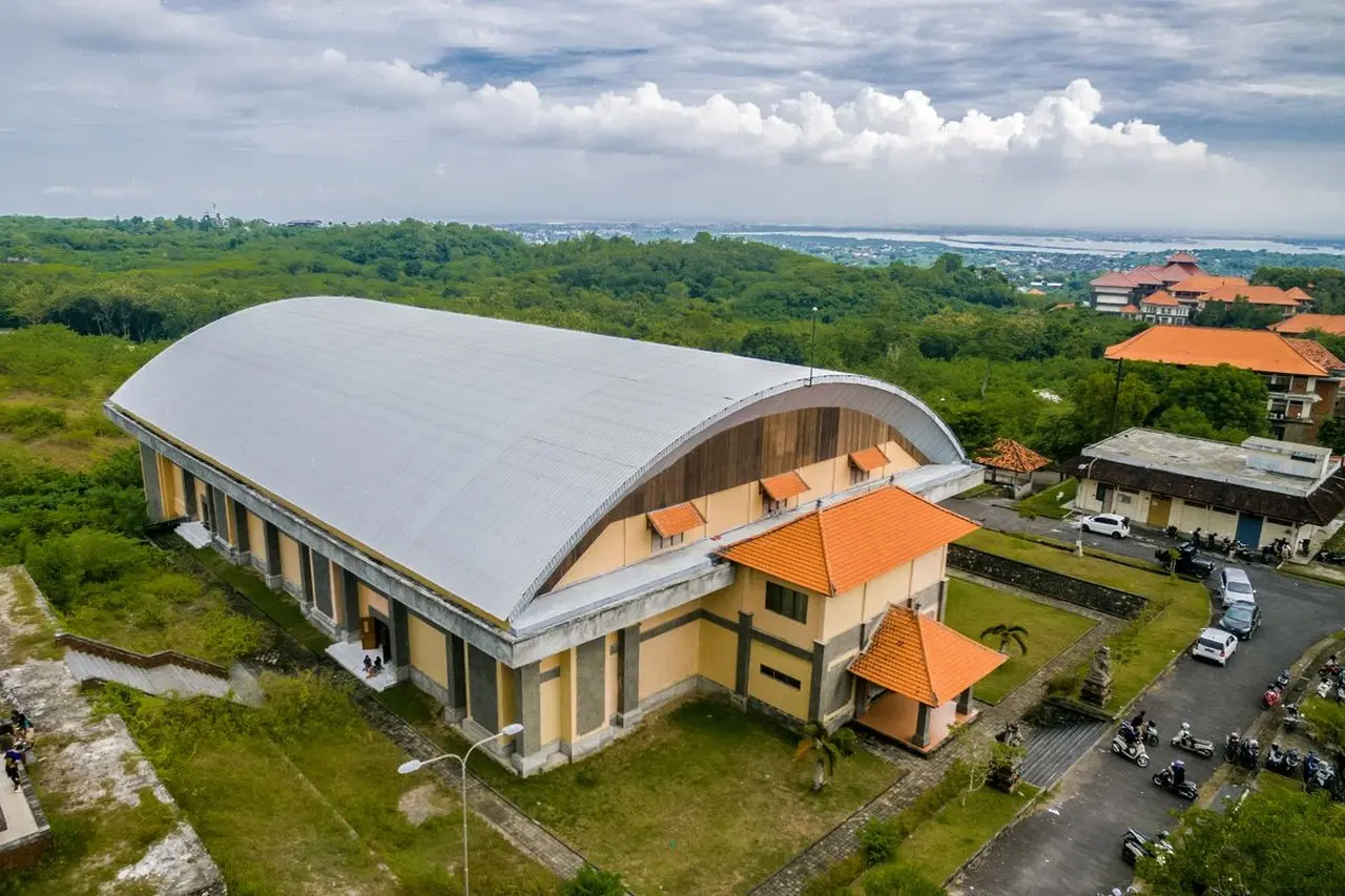 Kemenpar Buka Pendaftaran Poltekpar 2026: Simak Rincian Kuota Jalur SBM, SMM, dan Lokasi Kampus