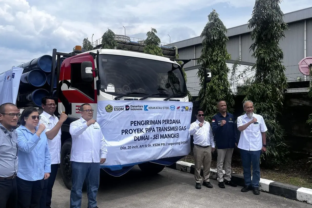Krakatau Steel Kirim Pipa Migas Dumai-Sei Mangkei, Targetkan Jaringan Aceh-Sumatera Tersambung